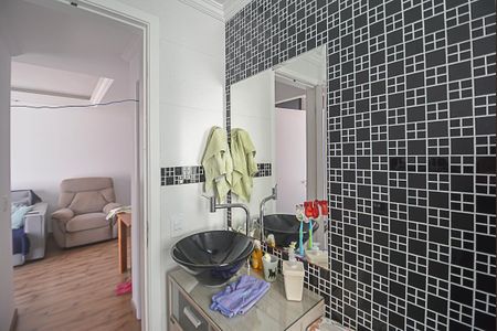 Apartamento à venda com 55m², 2 quartos e sem vagaBanheiro