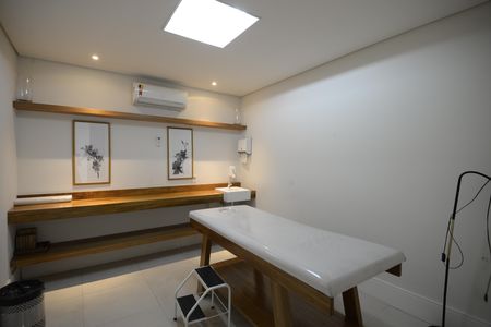 Apartamento para alugar com 242m², 4 quartos e 4 vagasMassagem