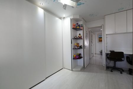 Apartamento para alugar com 242m², 4 quartos e 4 vagasSuíte 3