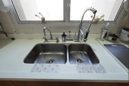 Apartamento para alugar com 242m², 4 quartos e 4 vagasCozinha