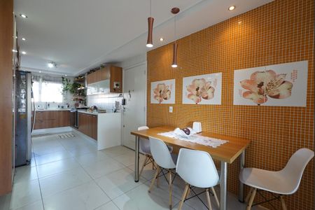 Apartamento para alugar com 242m², 4 quartos e 4 vagasCozinha