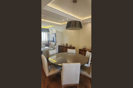 Apartamento à venda com 118m², 3 quartos e 3 vagas