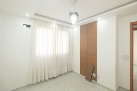 Apartamento à venda com 40m², 2 quartos e 1 vaga Apartamento à venda com 40m², 2 quartos e 1 vagaQuarto 1