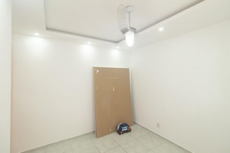 Quarto 1 de apartamento à venda com 2 quartos, 40m² em Campo Grande, Rio de Janeiro