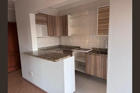 Cozinha de apartamento para alugar com 2 quartos, 59m² em Sarandi, Porto Alegre