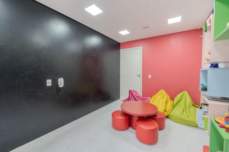 Apartamento para alugar com 36m², 2 quartos e sem vaga Apartamento para alugar com 36m², 2 quartos e sem vagaEspaço Kids