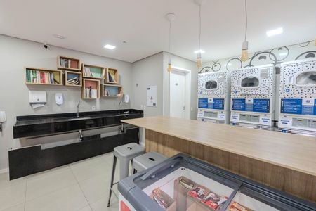 Apartamento para alugar com 36m², 2 quartos e sem vaga Apartamento para alugar com 36m², 2 quartos e sem vagaLavanderia