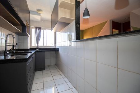 Apartamento à venda com 55m², 2 quartos e 1 vaga Apartamento à venda com 55m², 2 quartos e 1 vagaCozinha e Área de Serviço