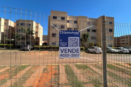 Apartamento à venda com 55m², 2 quartos e 1 vaga Apartamento à venda com 55m², 2 quartos e 1 vagaPlaca