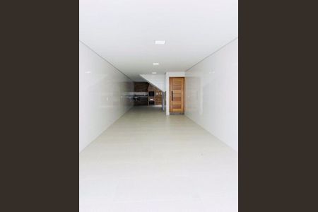 Casa à venda com 3 quartos, 220m² em Vila Esperança, São Paulo