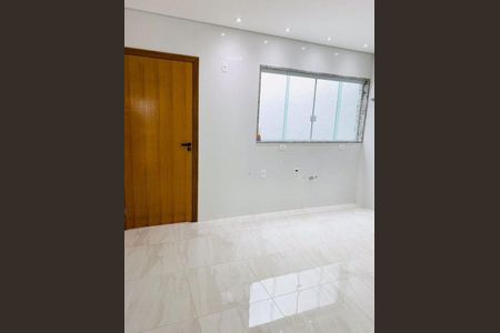 Casa à venda com 3 quartos, 220m² em Vila Esperança, São Paulo