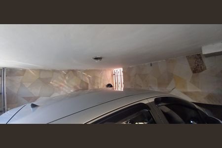 Casa à venda com 200m², 2 quartos e 1 vaga