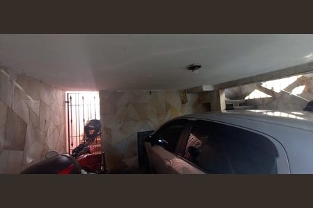 Casa à venda com 200m², 2 quartos e 1 vaga