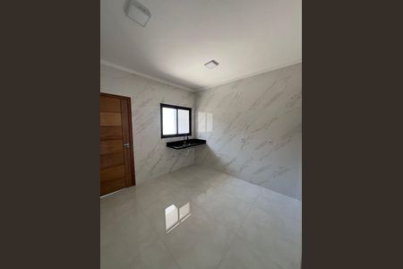 Casa à venda com 2 quartos, 75m² em Vila Uniao (Zona Leste), São Paulo