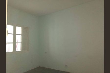 Casa à venda com 2 quartos, 200m² em Vila Matias, São Paulo