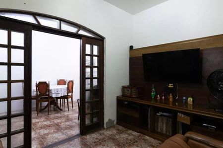 Casa à venda com 120m², 5 quartos e 3 vagas