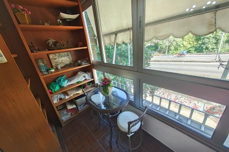 Apartamento para alugar com 95m², 2 quartos e 1 vaga Apartamento para alugar com 95m², 2 quartos e 1 vagaSala