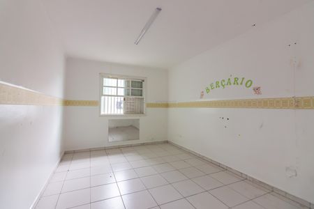 Casa para alugar com 300m², 3 quartos e 4 vagas Casa para alugar com 300m², 3 quartos e 4 vagasQuarto 1