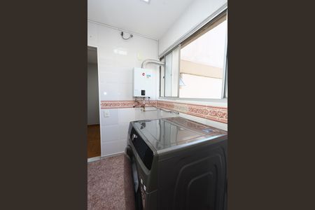 Apartamento à venda com 98m², 3 quartos e 1 vagaÁrea de Serviço