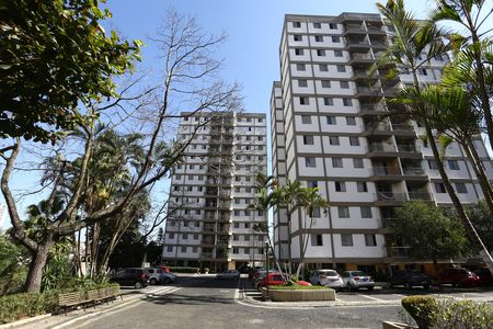 Apartamento à venda com 98m², 3 quartos e 1 vagaFachada