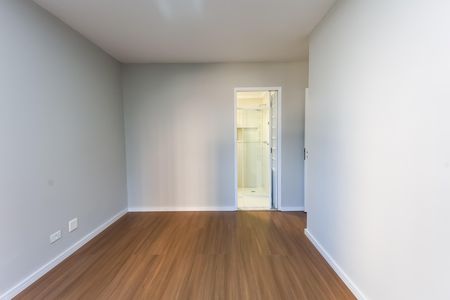 Apartamento à venda com 98m², 3 quartos e 1 vagasuíte