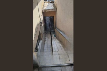 Casa à venda com 2 quartos, 110m² em Vila Mariza, São Bernardo do Campo
