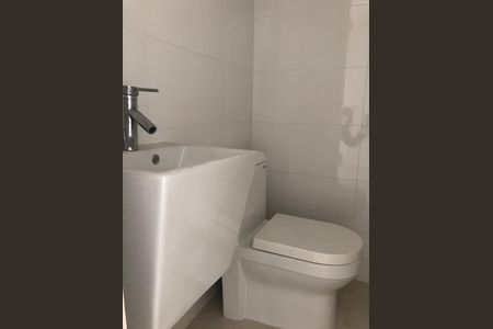 Apartamento à venda com 59m², 2 quartos e sem vaga Apartamento à venda com 59m², 2 quartos e sem vagaBanheiro