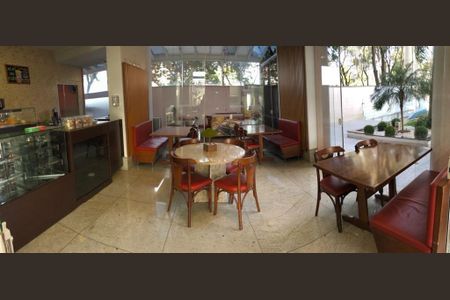 Apartamento à venda com 59m², 2 quartos e sem vaga Apartamento à venda com 59m², 2 quartos e sem vagaLanchonete