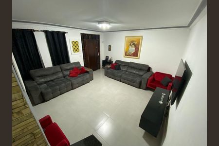 Casa à venda com 3 quartos, 220m² em Vila Silveira, Guarulhos