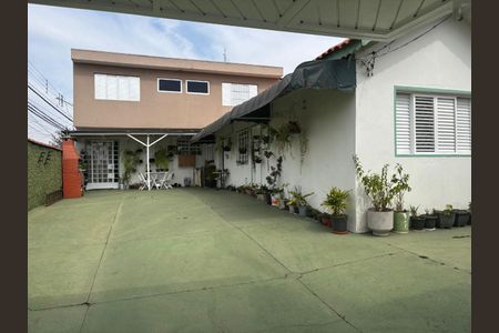 Casa à venda com 300m², 3 quartos e 5 vagas