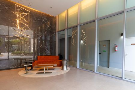 Apartamento à venda com 184m², 3 quartos e 3 vagas Apartamento à venda com 184m², 3 quartos e 3 vagasHall Social