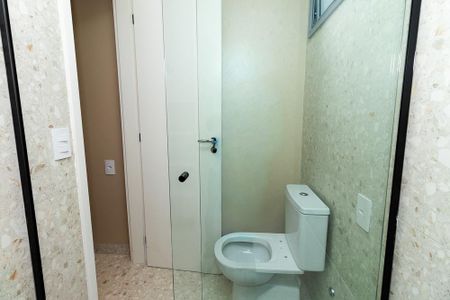 Apartamento à venda com 184m², 3 quartos e 3 vagas Apartamento à venda com 184m², 3 quartos e 3 vagasBanheiro da Suíte 3