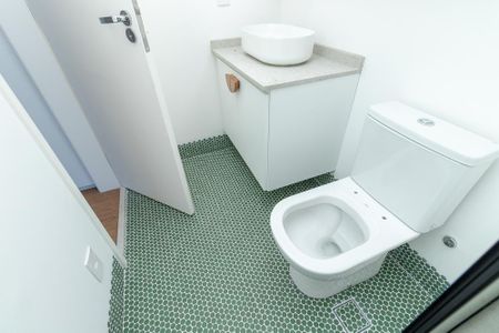 Apartamento à venda com 184m², 3 quartos e 3 vagas Apartamento à venda com 184m², 3 quartos e 3 vagasBanheiro da Suíte 2