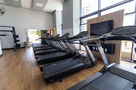 Apartamento à venda com 184m², 3 quartos e 3 vagas Apartamento à venda com 184m², 3 quartos e 3 vagasÁrea comum - Academia