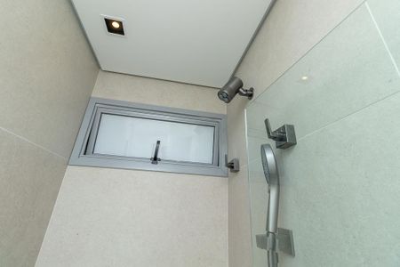 Apartamento à venda com 184m², 3 quartos e 3 vagas Apartamento à venda com 184m², 3 quartos e 3 vagasBanheiro da Suíte 2