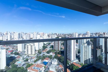 Apartamento à venda com 184m², 3 quartos e 3 vagas Apartamento à venda com 184m², 3 quartos e 3 vagasVista da Suíte 3