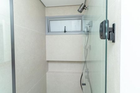 Apartamento à venda com 184m², 3 quartos e 3 vagas Apartamento à venda com 184m², 3 quartos e 3 vagasBanheiro da Suíte 2
