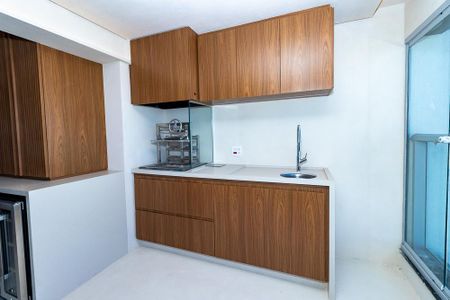 Cozinha de apartamento à venda com 3 quartos, 184m² em Água Branca, São Paulo