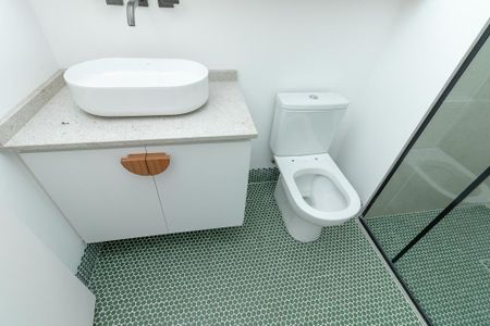 Apartamento à venda com 184m², 3 quartos e 3 vagas Apartamento à venda com 184m², 3 quartos e 3 vagasBanheiro da Suíte 2