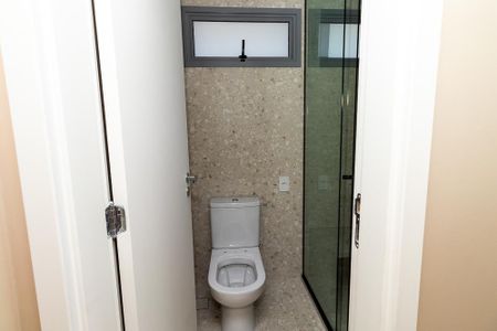 Apartamento à venda com 184m², 3 quartos e 3 vagas Apartamento à venda com 184m², 3 quartos e 3 vagasBanheiro da Suíte 3