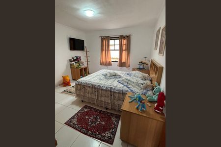 Casa à venda com 125m², 4 quartos e 6 vagas