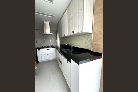 Apartamento à venda com 220m², 3 quartos e 4 vagas
