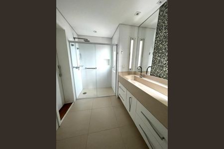 Apartamento à venda com 220m², 3 quartos e 4 vagas