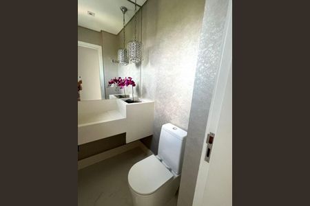 Apartamento à venda com 220m², 3 quartos e 4 vagas