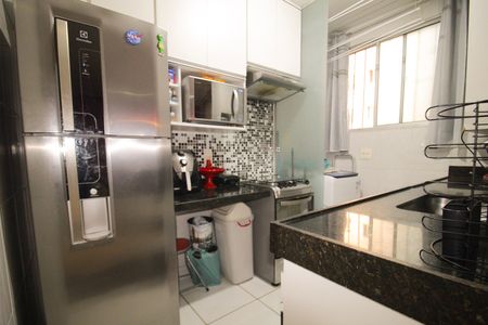 Apartamento para alugar com 48m², 2 quartos e sem vaga Apartamento para alugar com 48m², 2 quartos e sem vagaCozinha e Área de Serviço