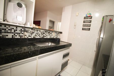 Apartamento para alugar com 48m², 2 quartos e sem vaga Apartamento para alugar com 48m², 2 quartos e sem vagaCozinha e Área de Serviço