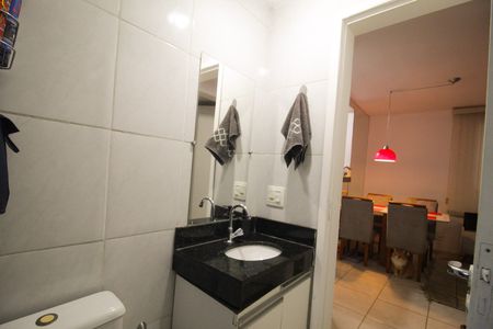 Apartamento para alugar com 48m², 2 quartos e sem vaga Apartamento para alugar com 48m², 2 quartos e sem vagaBanheiro Social