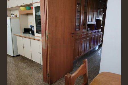 Apartamento para alugar com 4 quartos, 300m² em Chácara Santo Antônio, São Paulo