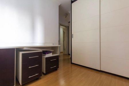 Apartamento à venda com 126m², 3 quartos e 3 vagasQuarto 2