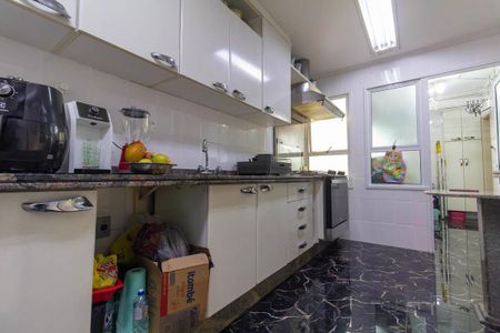 Apartamento à venda com 126m², 3 quartos e 3 vagasCozinha